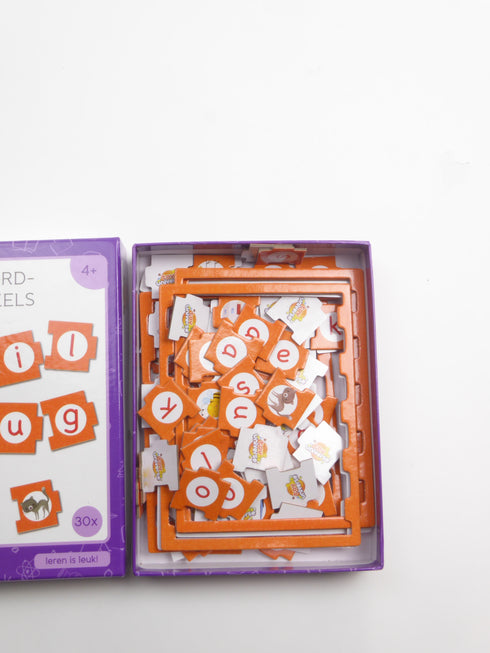 TOY UNIVERSE - Puzzel (104)