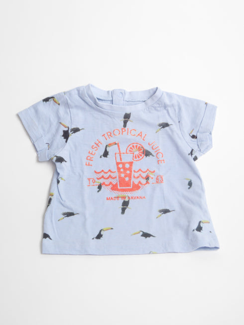 Tape à l'oeil - T-shirt kort (74) Lichtblauwe t-shirt met toekans en cocktail